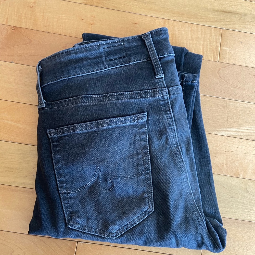 Ladies AG JEANS Farrah Skinny